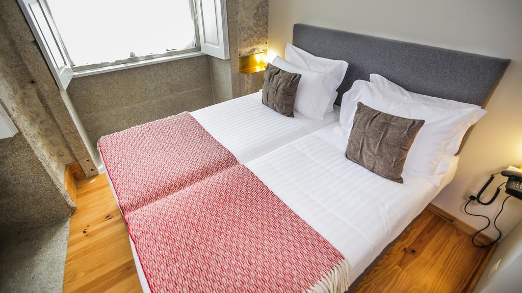 My Ribeira Guest House بورتو الغرفة الصورة